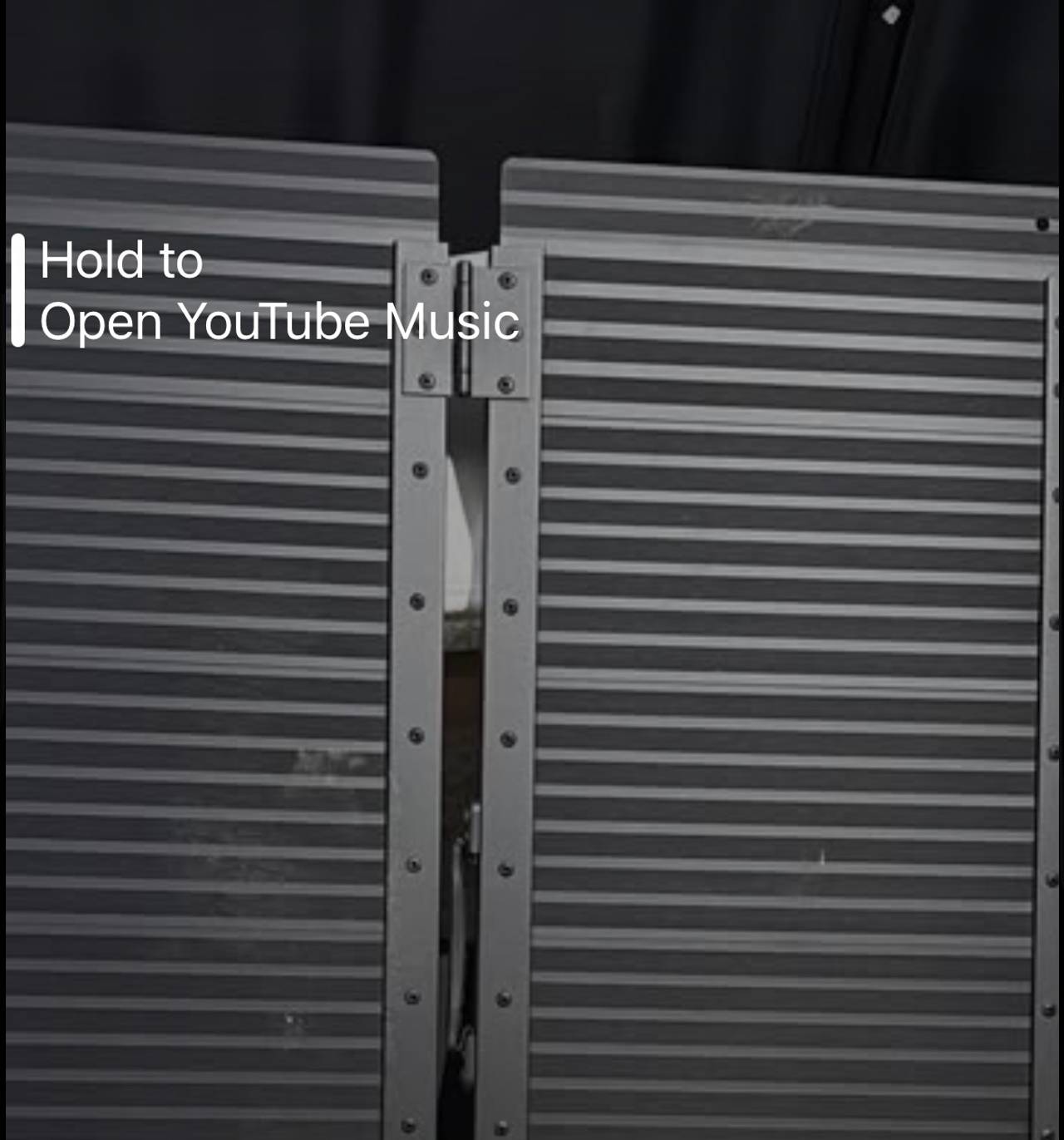 7.5' Folding Aluminum Loading Ramp