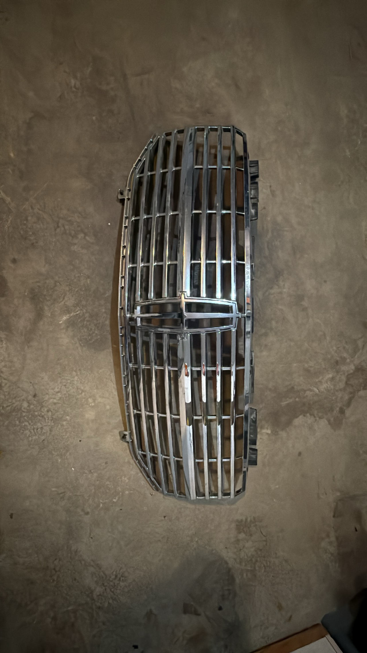 2008 Lincoln Navigator Front Grill 