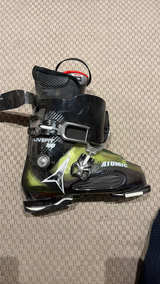 Atomic Livefit Plus Ski Boots - size 28 - Image 2