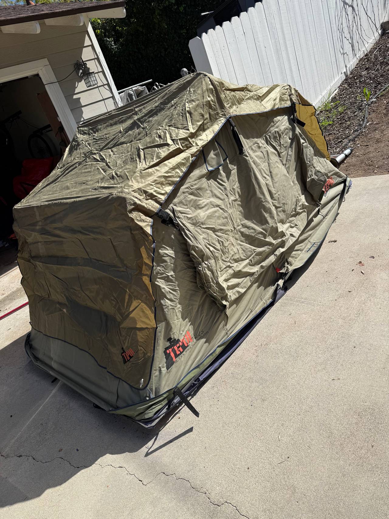 Tepui Rooftop Tent + sheets