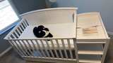 Storkcraft Portofino 4-in-1 Convertible Crib and Changer - White - Image 3