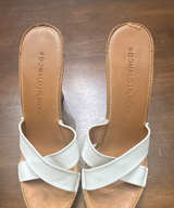 Donald J Pliner White Leather Crisscross Wedge Sandals 8.5 - Image 1