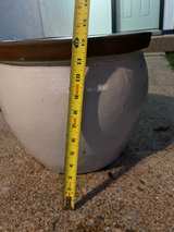 Outdoor Solutions Bell Planter Ceramic - Image 4