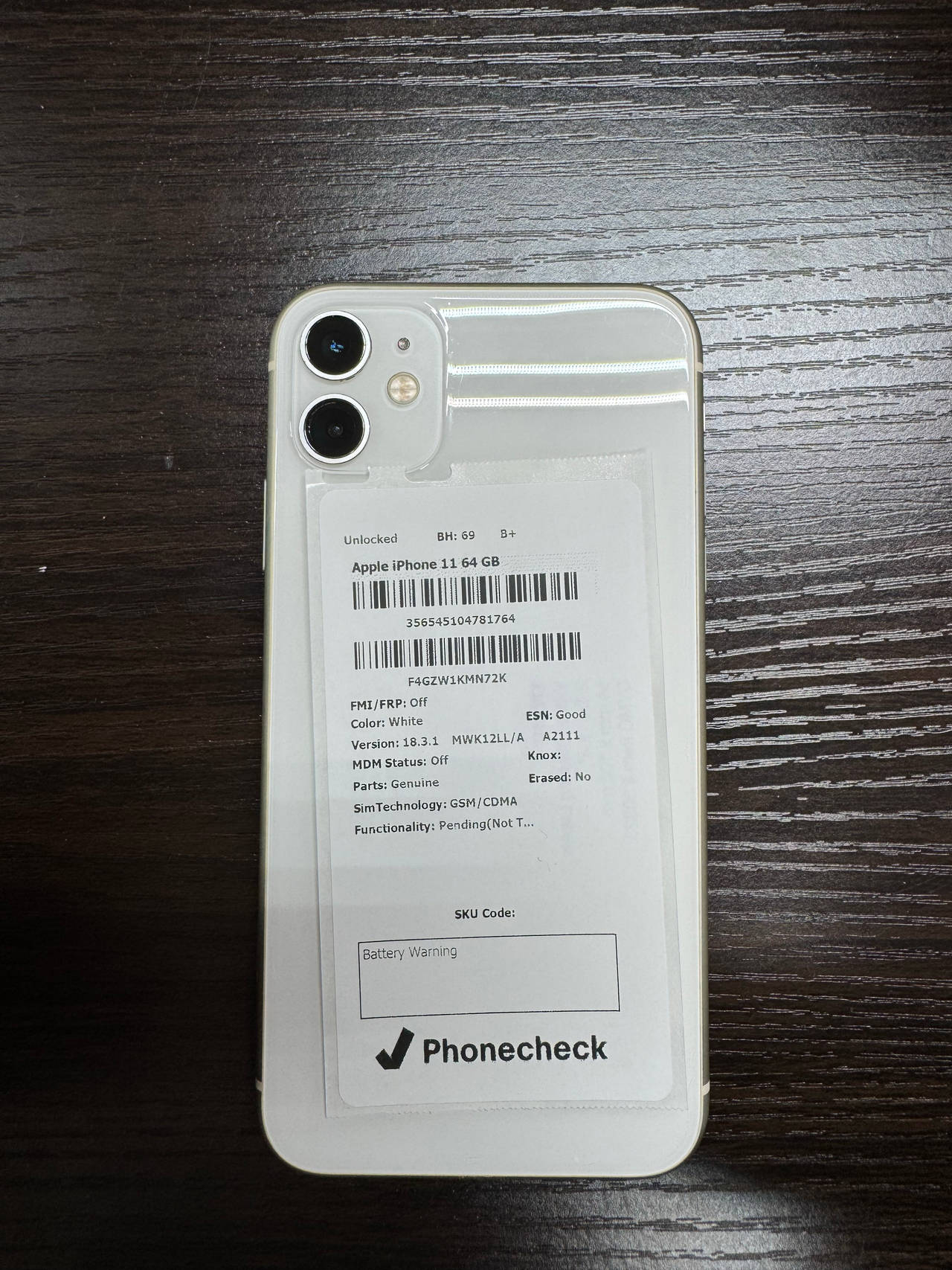 Apple iPhone 11 64GB White Unlocked 69% Battery