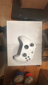 Microsoft Xbox One S White Console w/ Controller 💥MADDEN NFL 2021 included💥 - Image 2