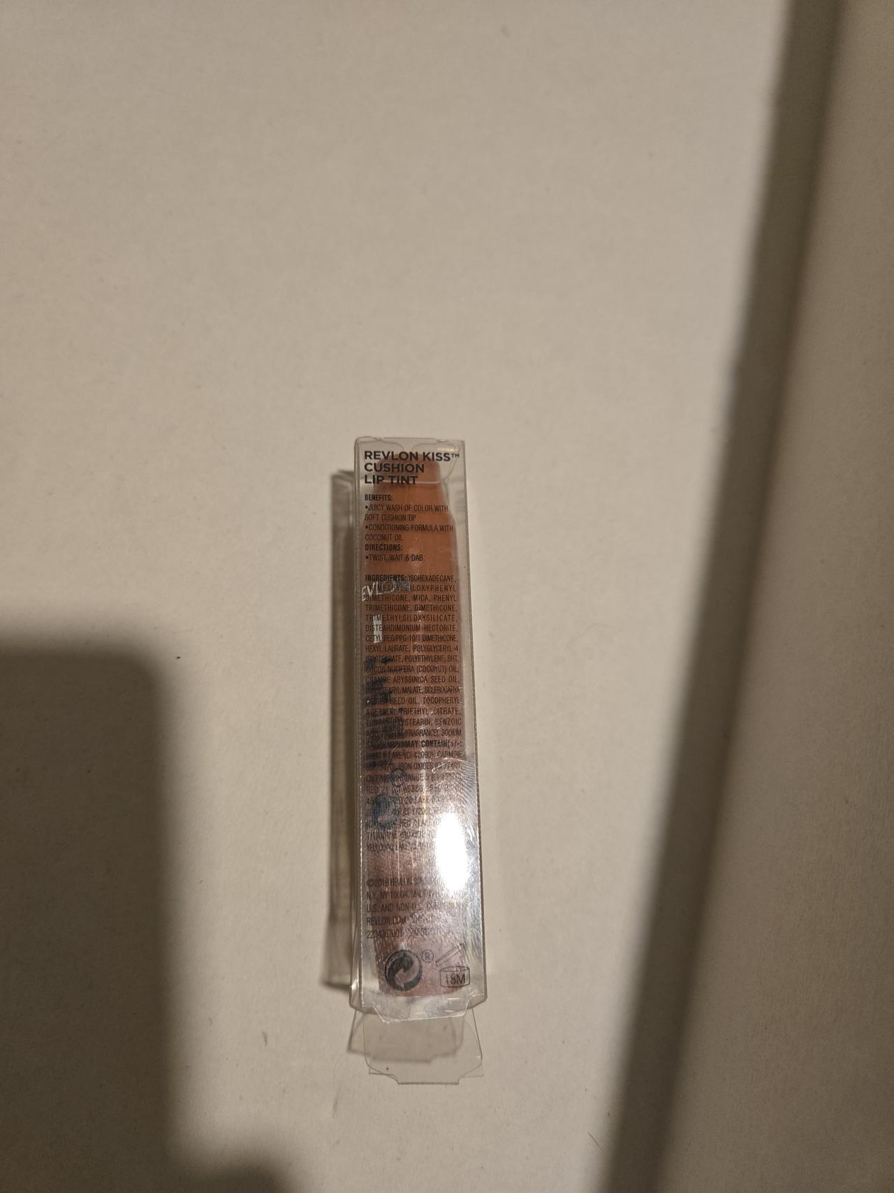 Revlon Kiss Cushion Lip Tint