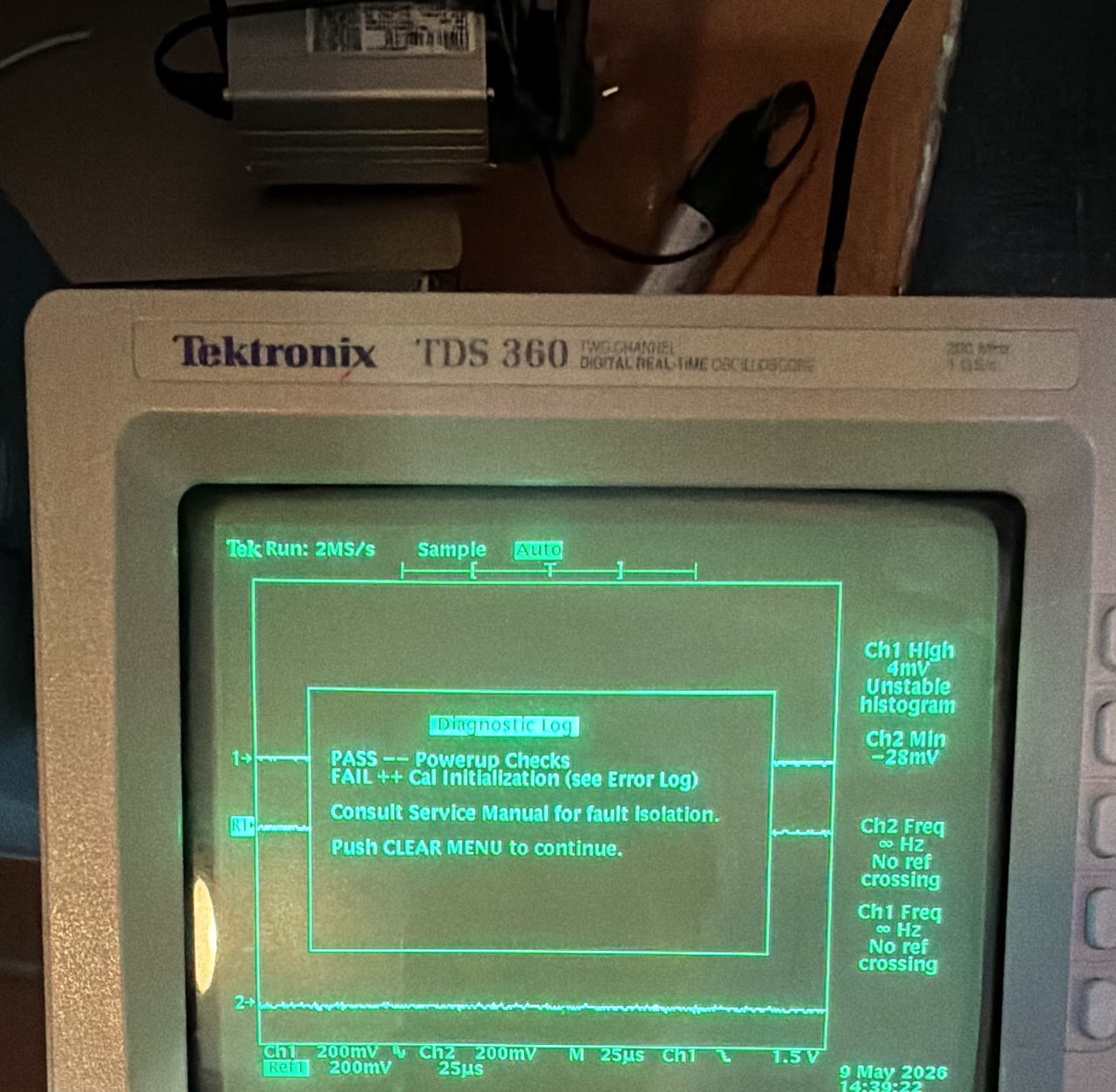 Tektronix TDS 360 Digital Real-Time Oscilloscope