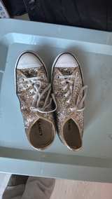 Converse Chuck Taylor All Star Gold Glitter Low Top - Image 1