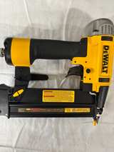 DeWalt DWFP12233 18-Gauge Precision Point Brad Nailer - Image 3