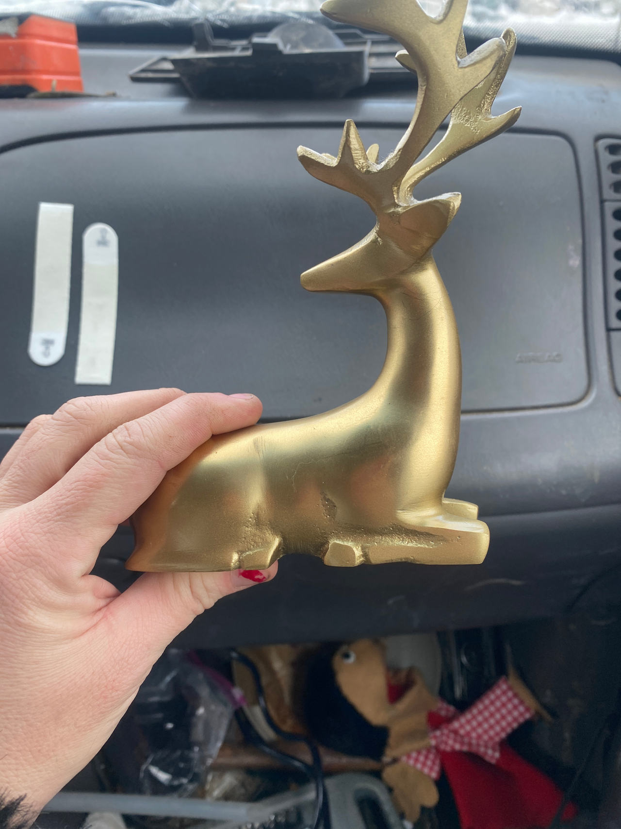 Gold Sitting Reindeer Figurine