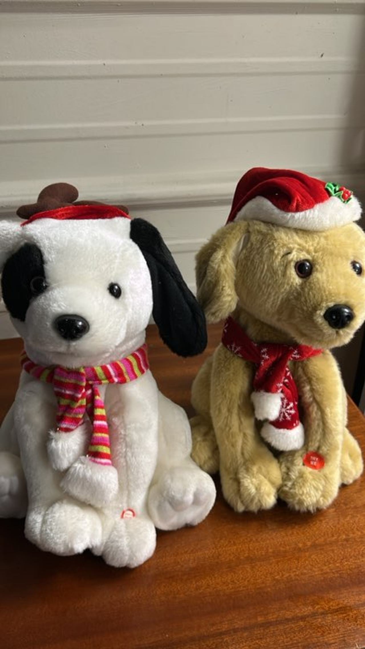 Animated Christmas Plush Dogs