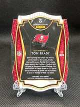 2020 Panini Select Tom Brady Die-Cut Purple Prizm #101 - Image 2