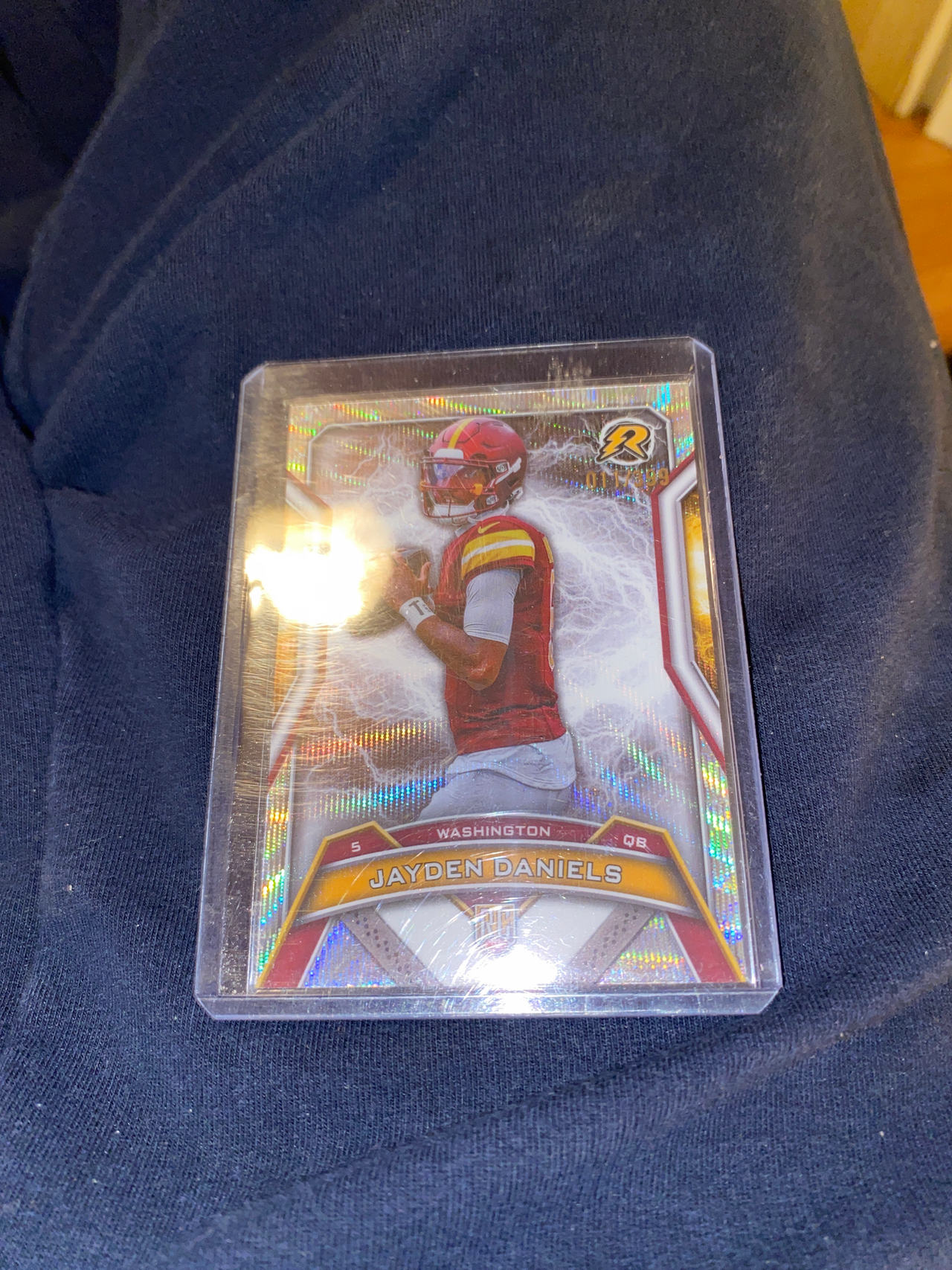 2024 Panini Luminance Year One Jayden Daniels Rookie Card