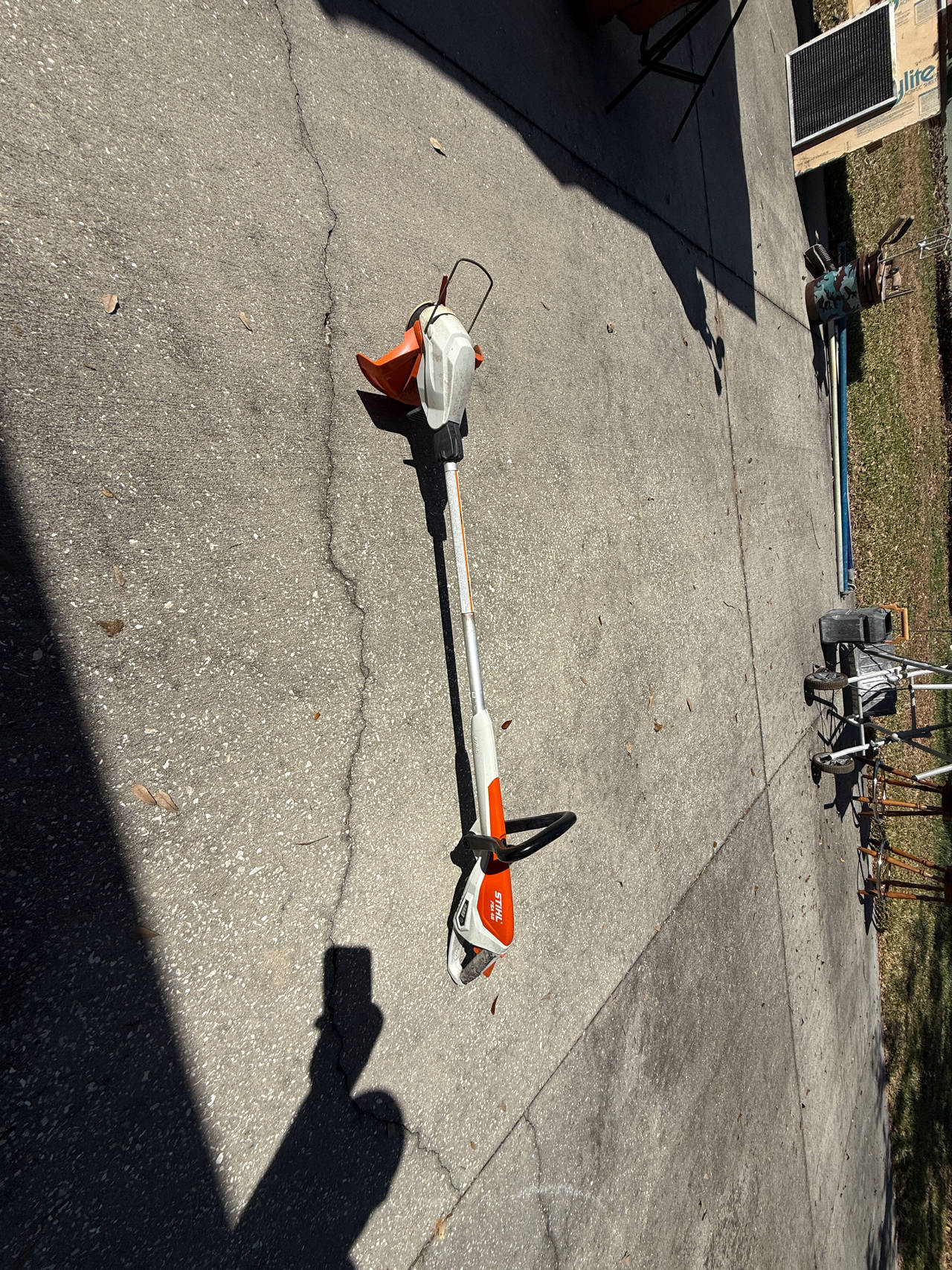 STIHL FSA 57 Battery Trimmer
