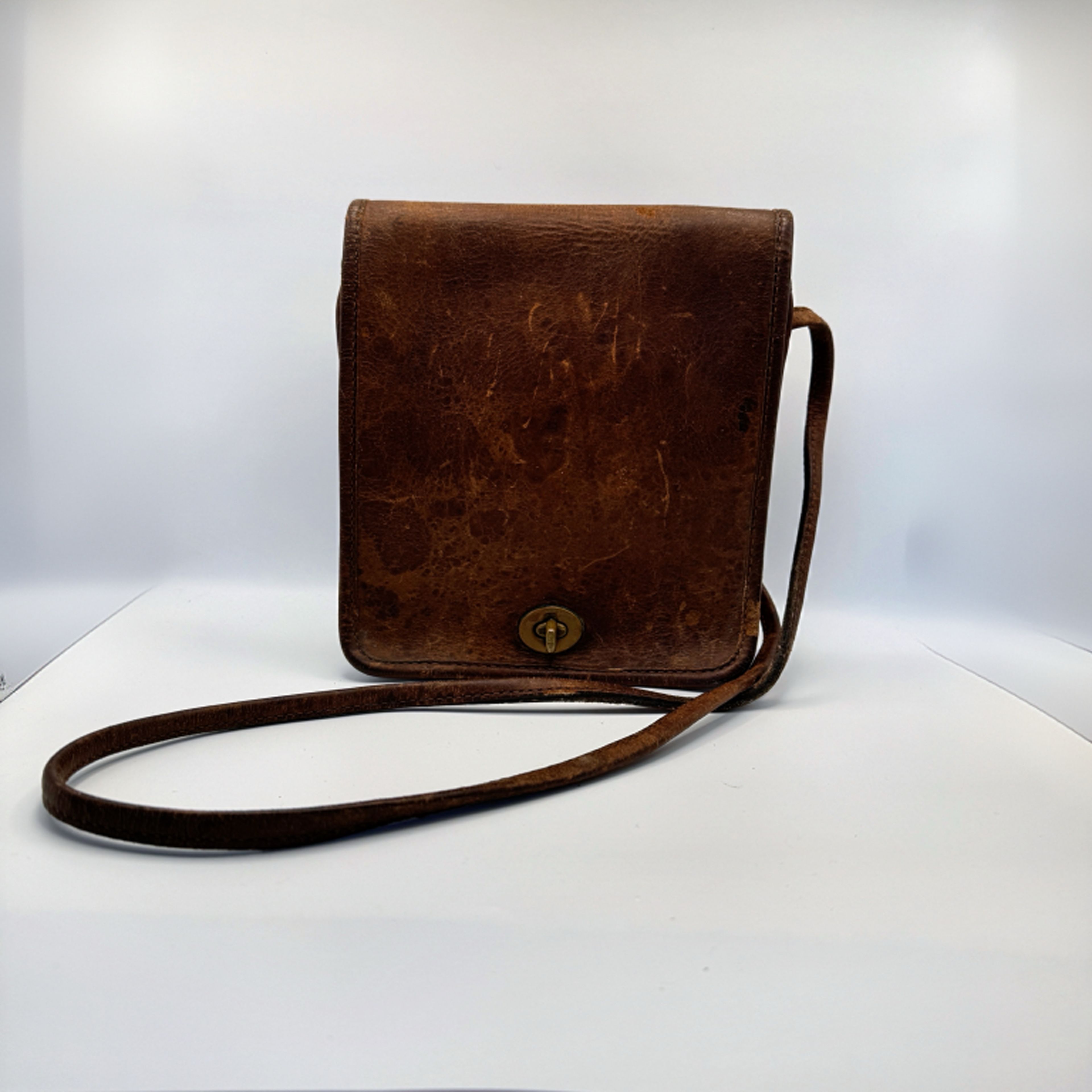 Coach Vintage Station Bag - Image 4