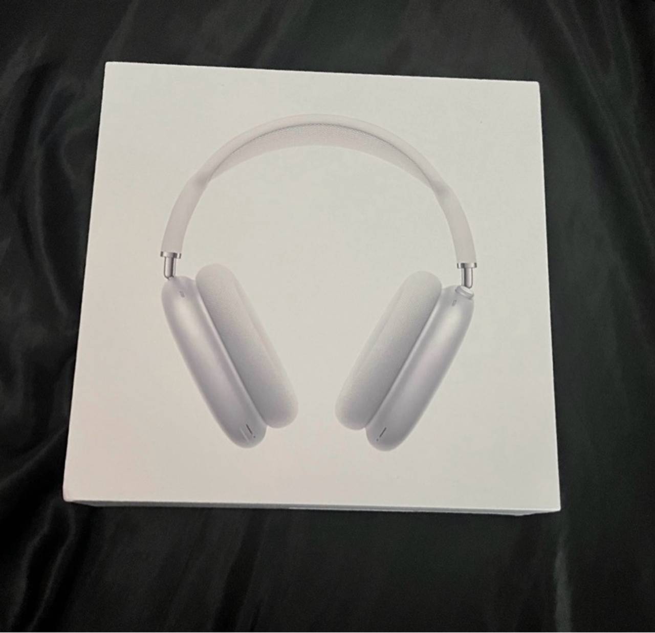 *BEST OFFER* Apple Airpod Max - White