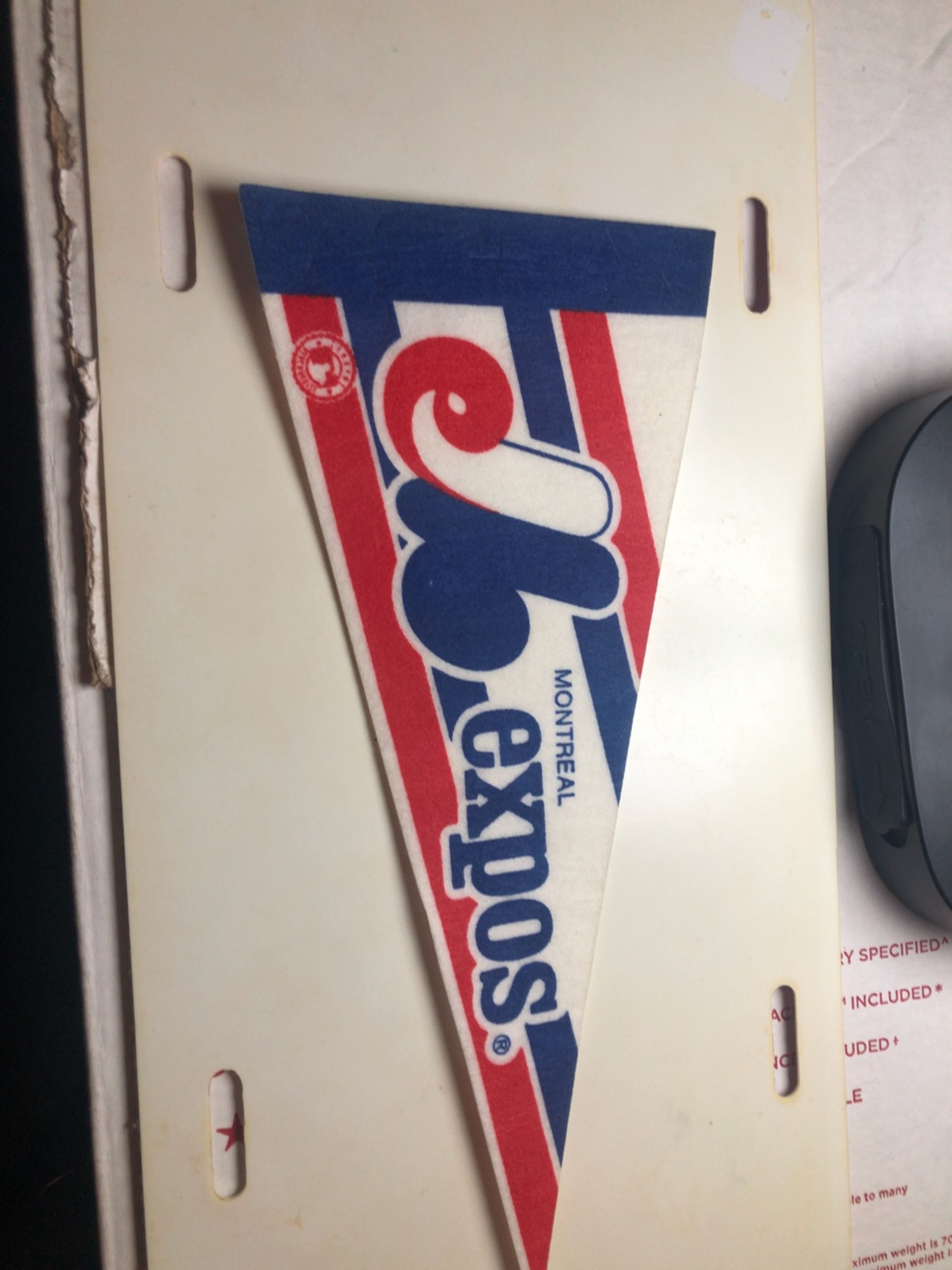 Vintage Montreal Expos MLB Felt Baseball Pennant Blue 12x30