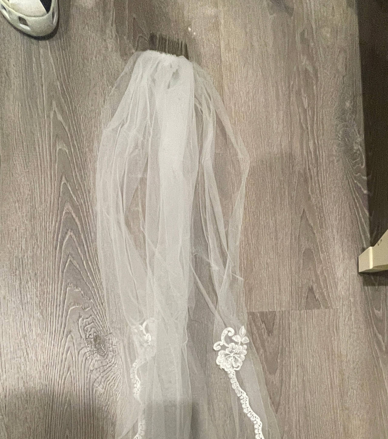 Lace Edge Bridal Veil with Comb