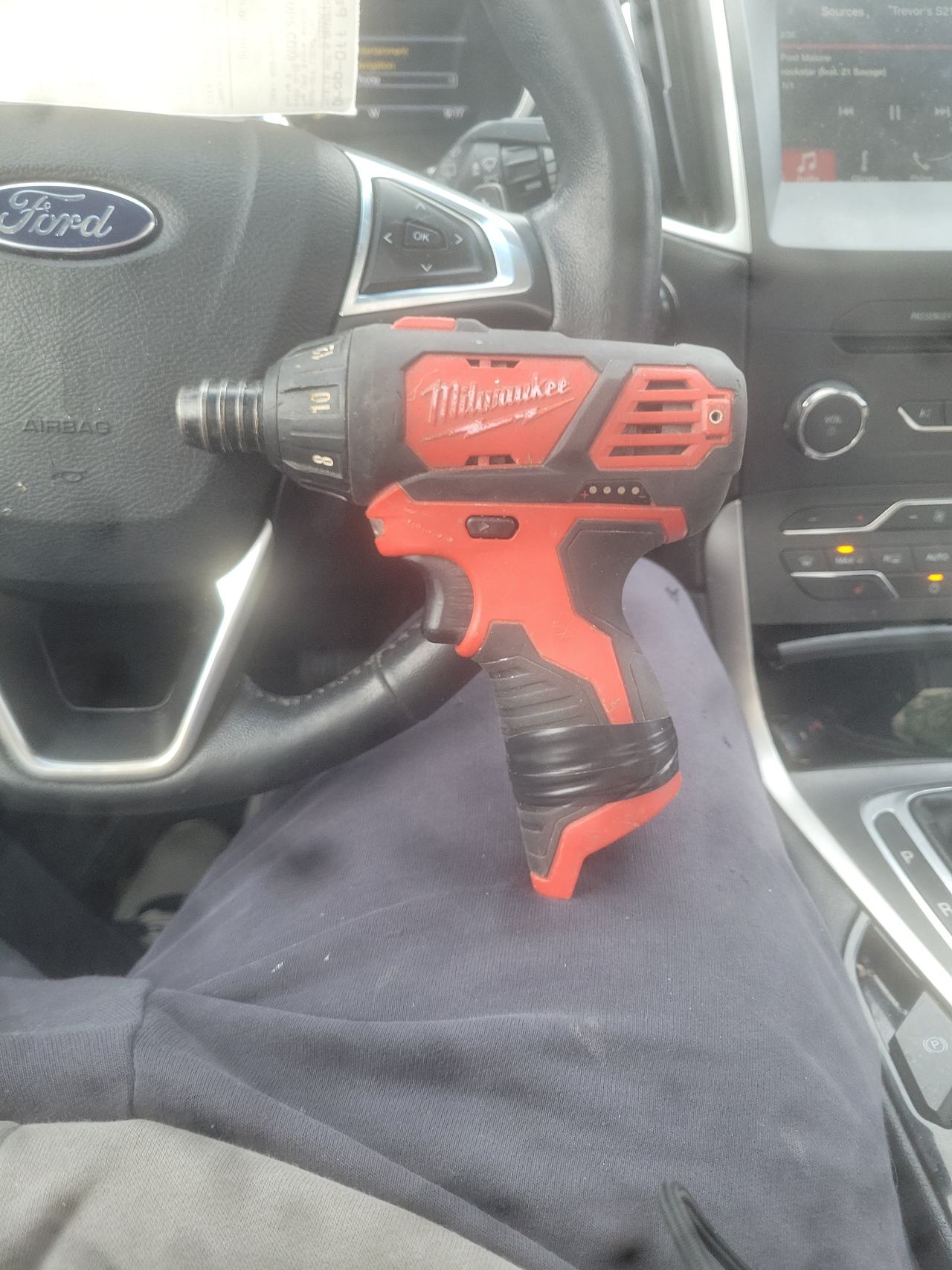 Milwaukee M12 1/4" Hex Screwdriver