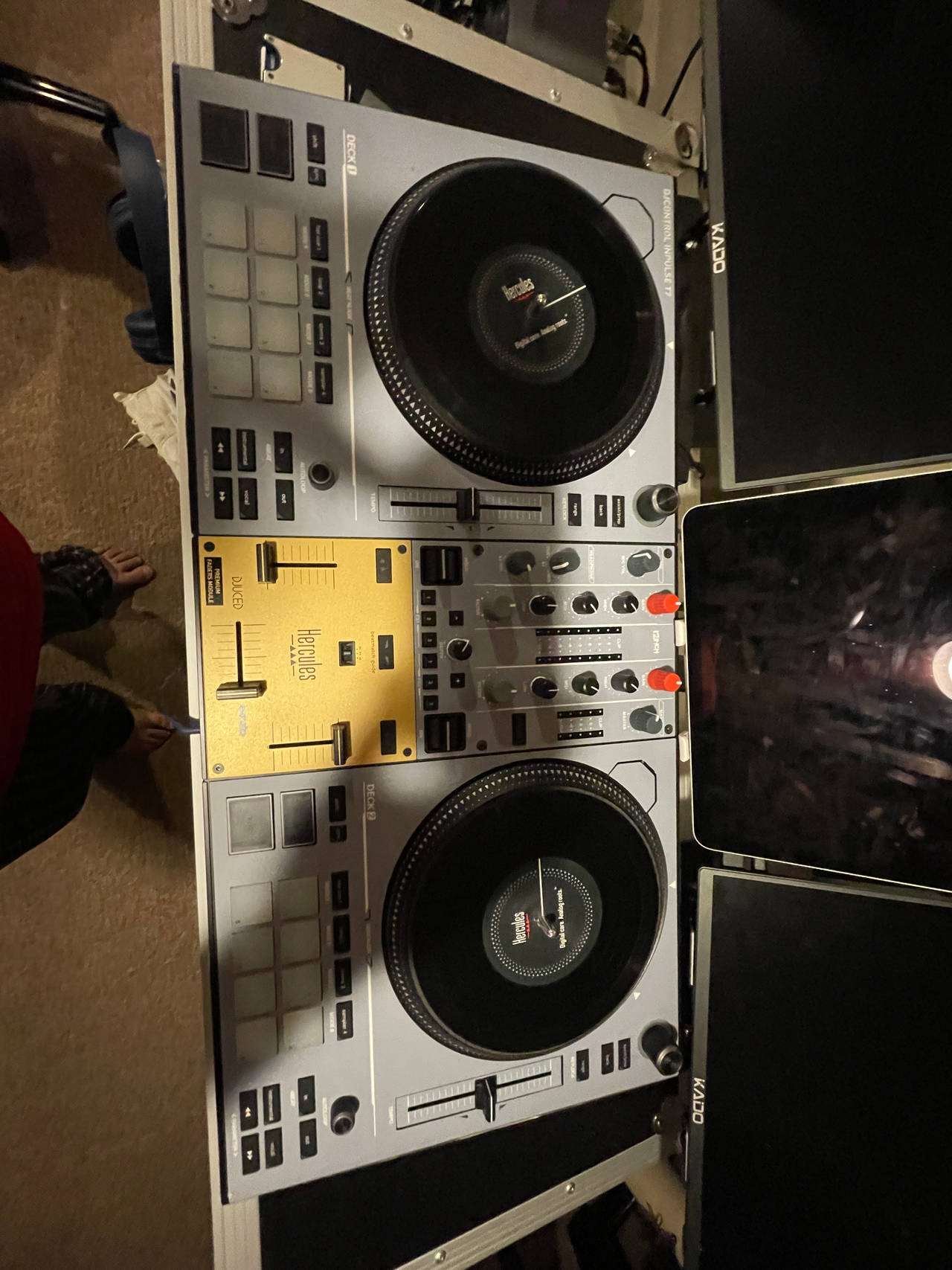 Hercules DJControl Inpulse T7