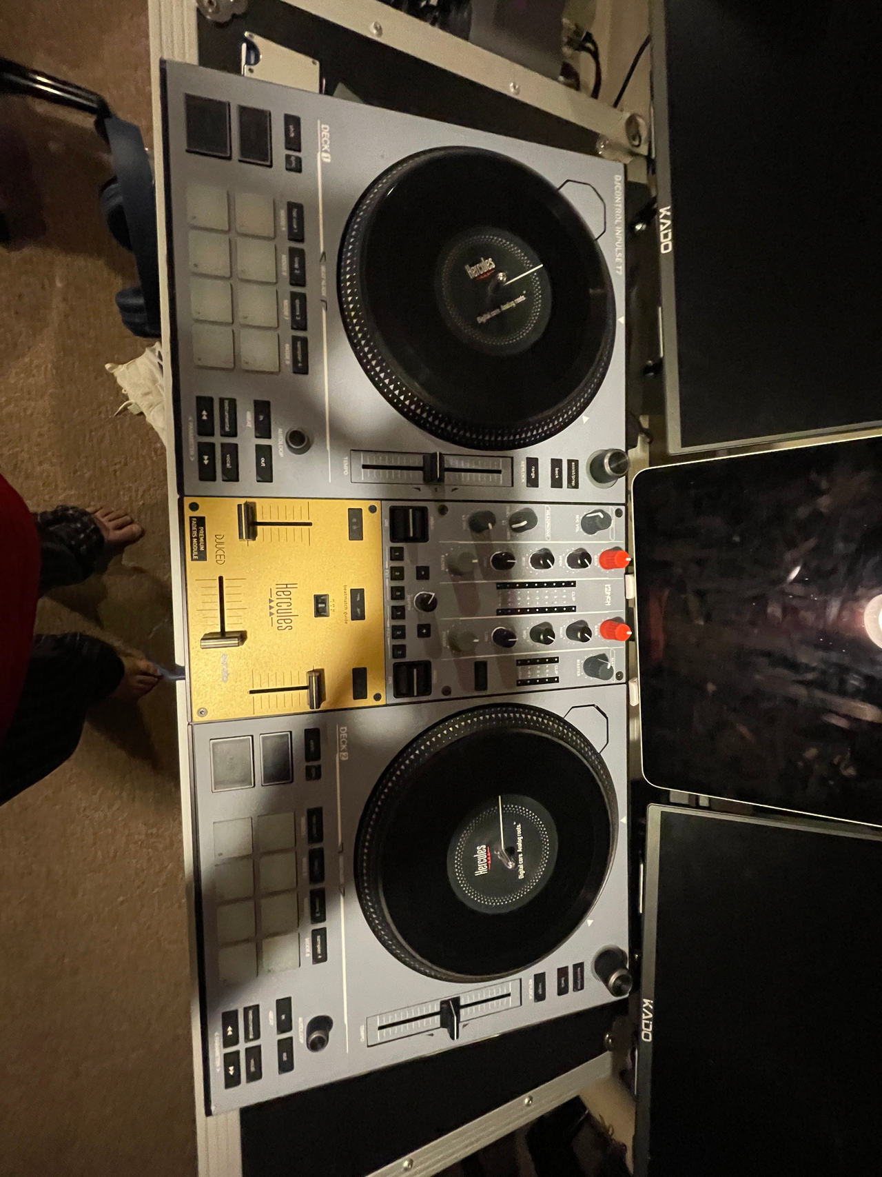 Hercules DJControl Inpulse T7