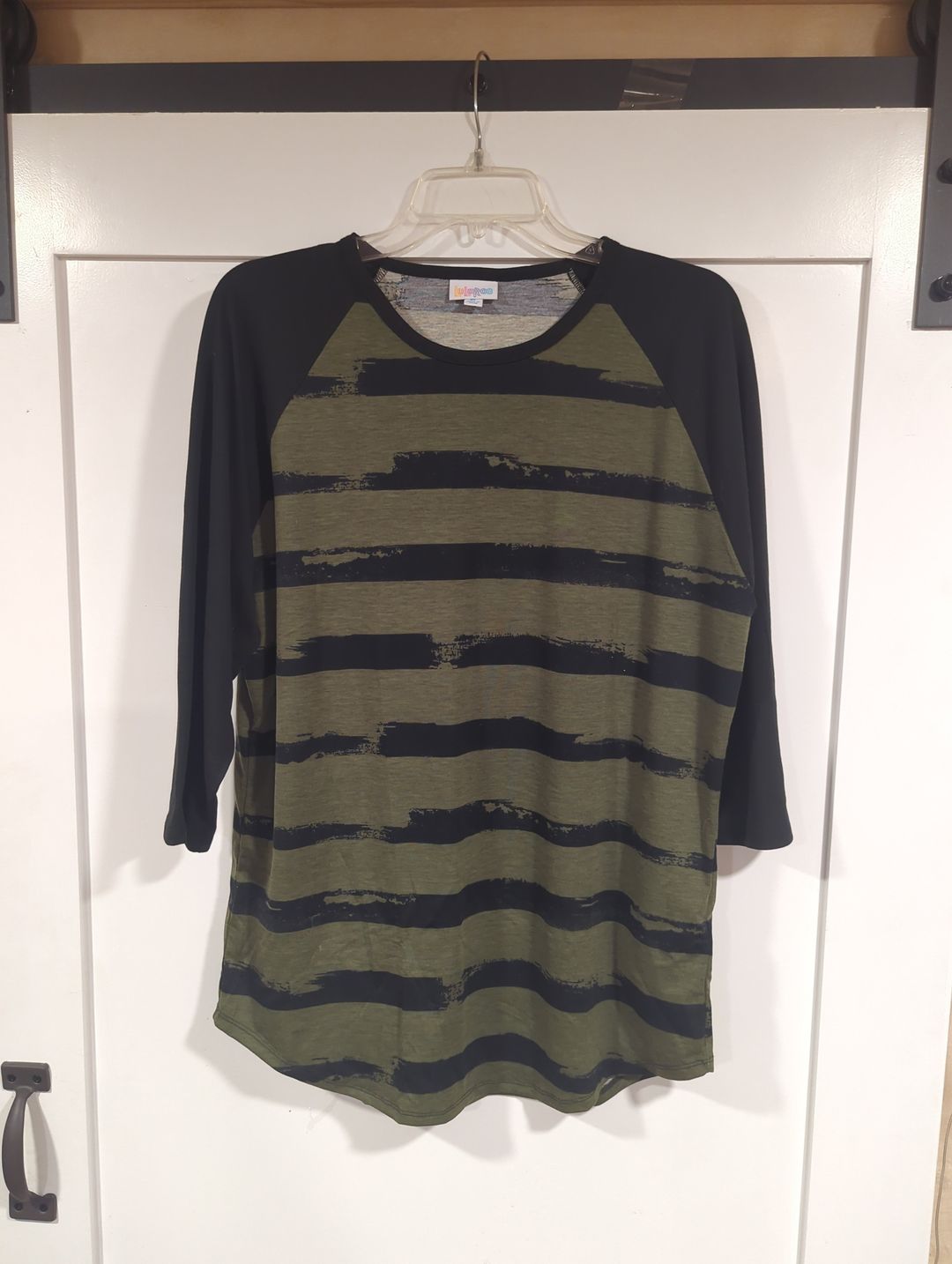LuLaRoe Randy Baseball Tee