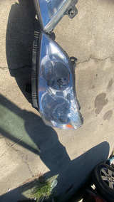 Chevy traverse Headlights  - Image 3