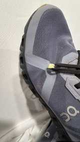 On Cloud X Running Shoes Size W8 used - Image 2