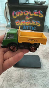 Tonka Vintage Green and Yellow Dump Truck - Image 2
