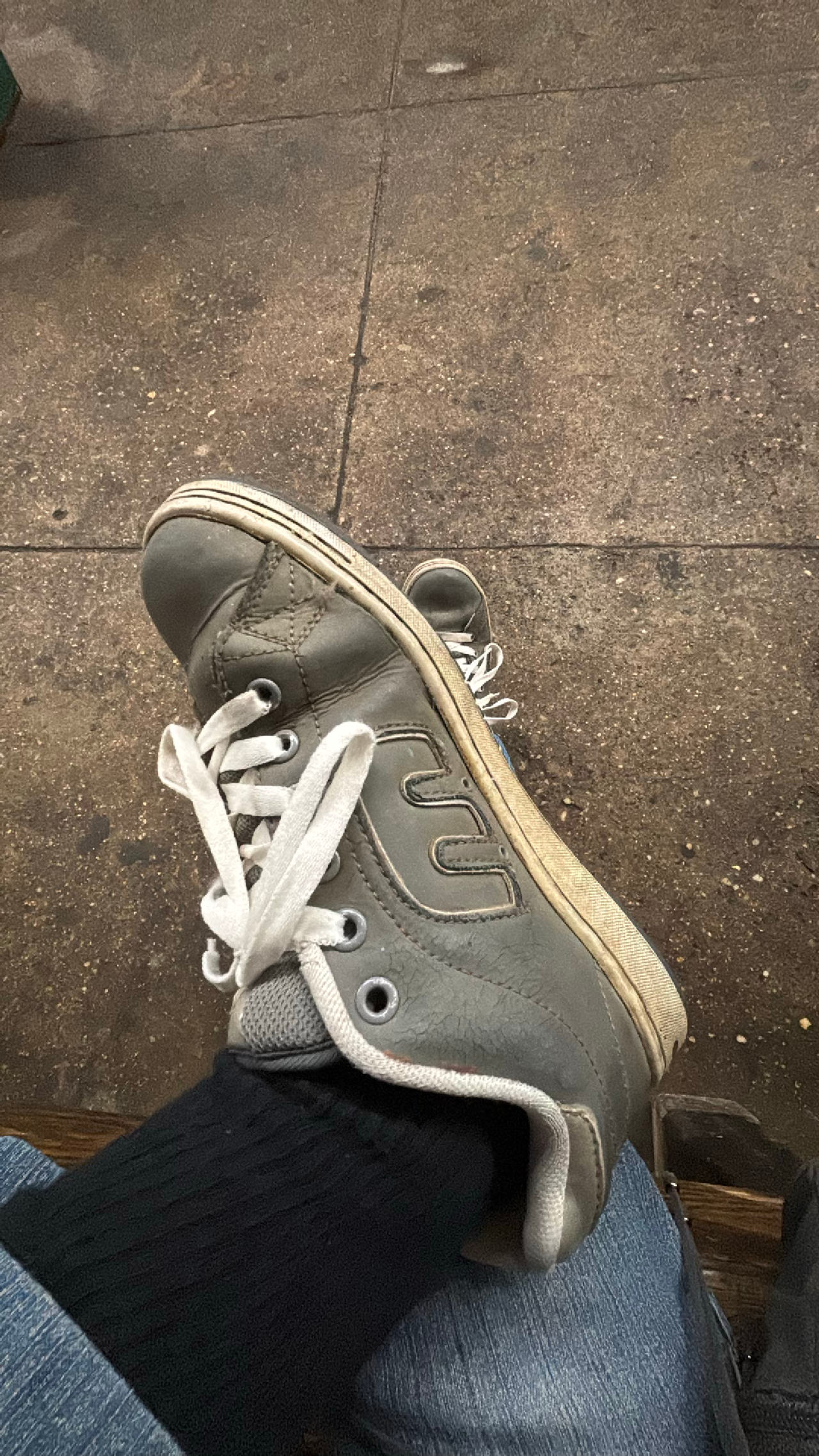 Grey Sneakers size 7