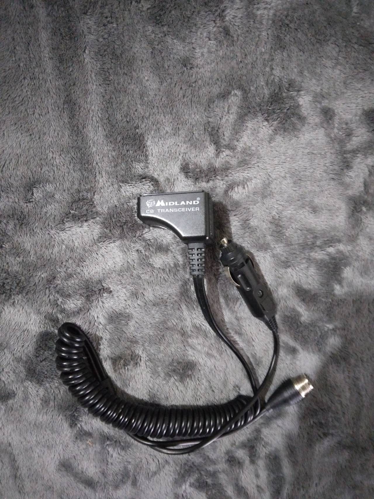 Midland 75-822 40 Channel CB Way Radio