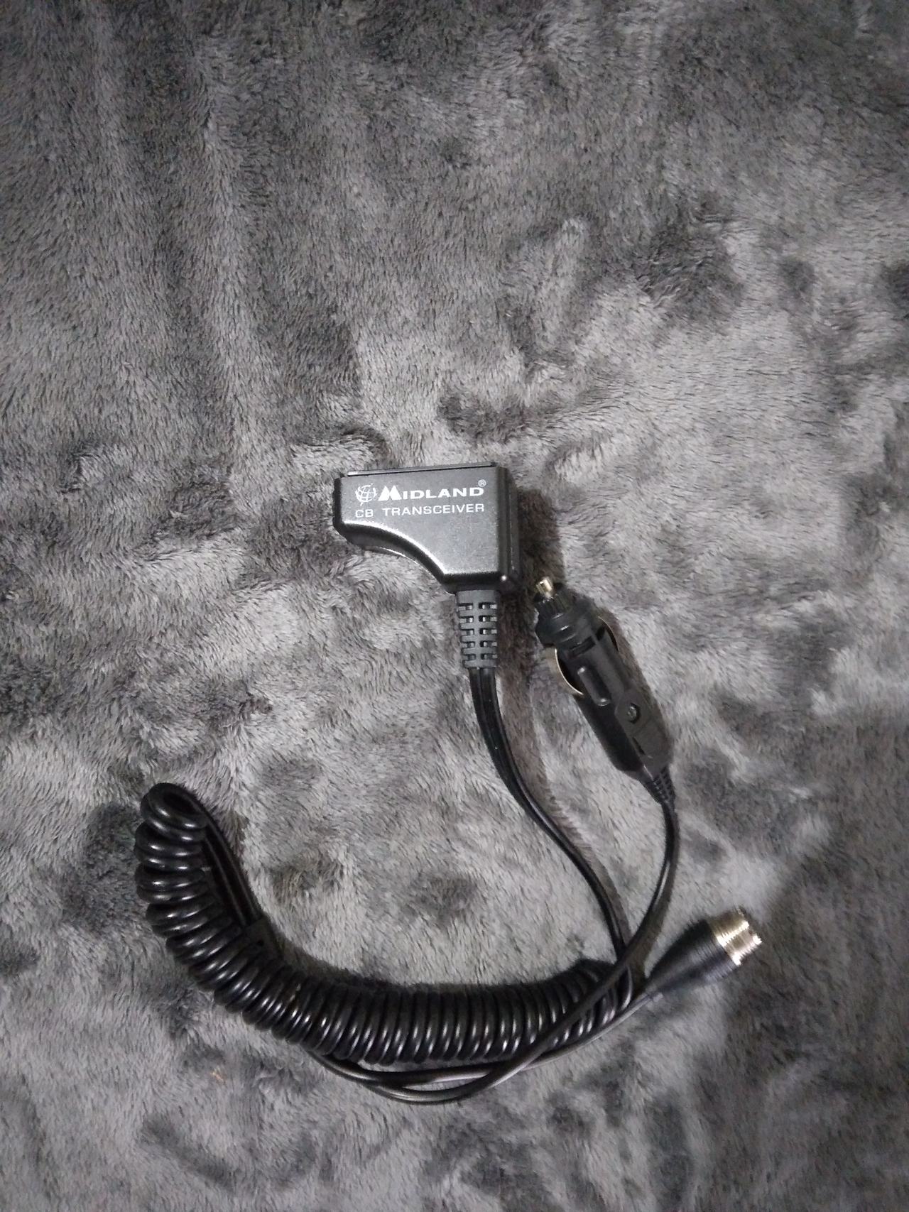 Midland 75-822 40 Channel CB Way Radio