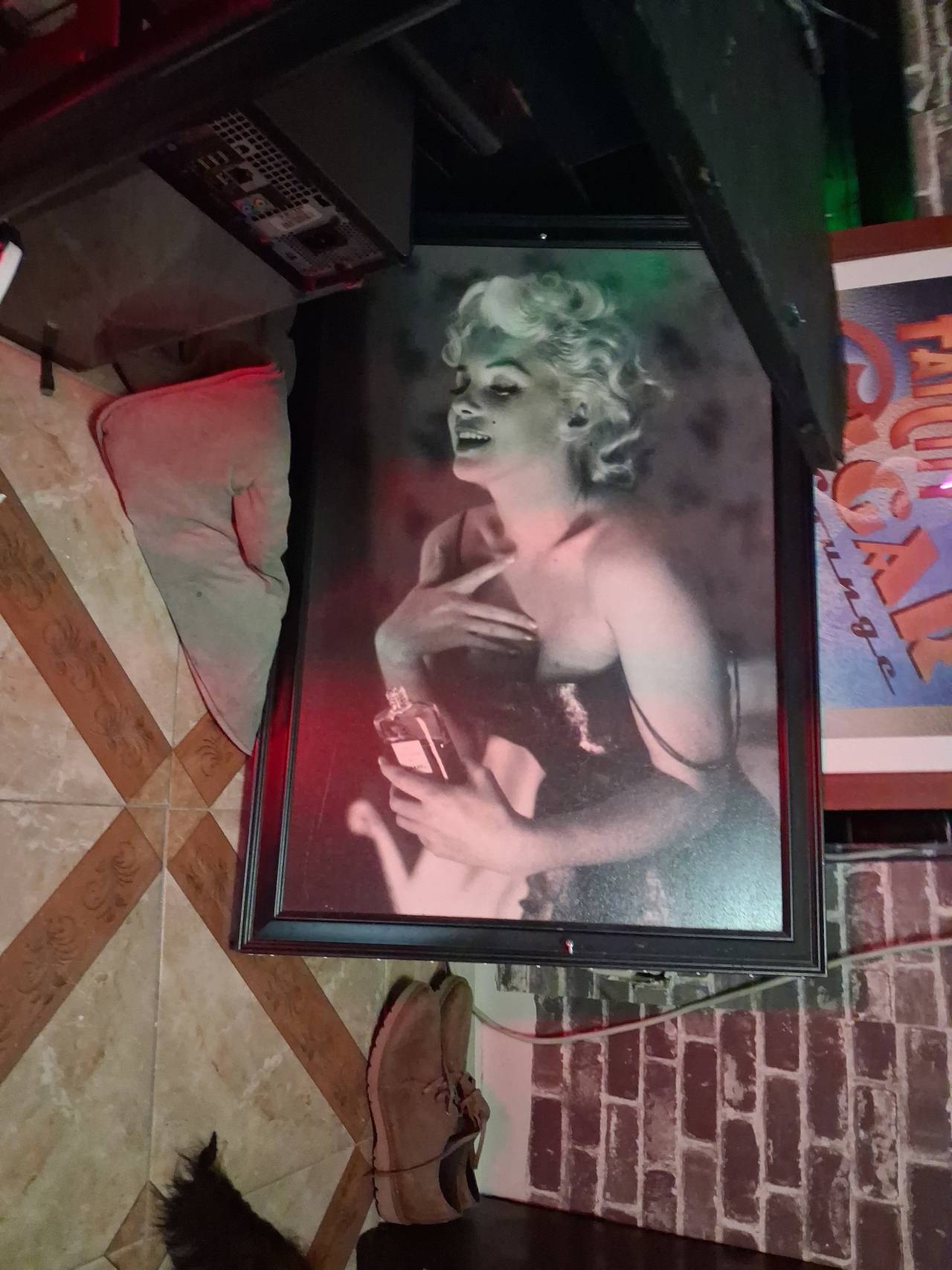Marilyn Monroe Framed Print