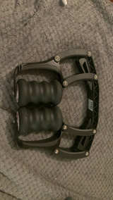 R8 Deep Tissue Massage Roller - Image 3