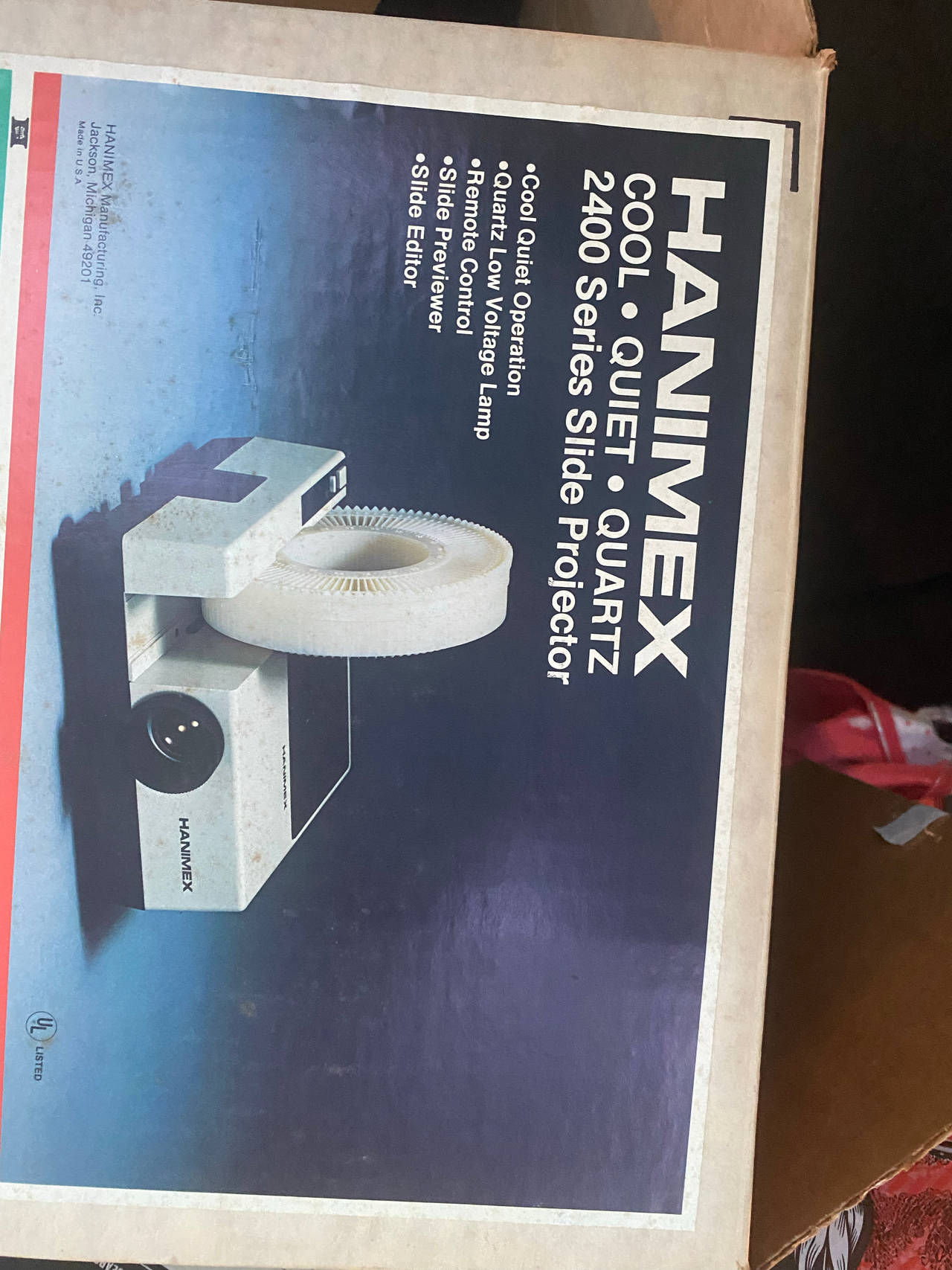 Hanimex 2400 Series Slide Projector