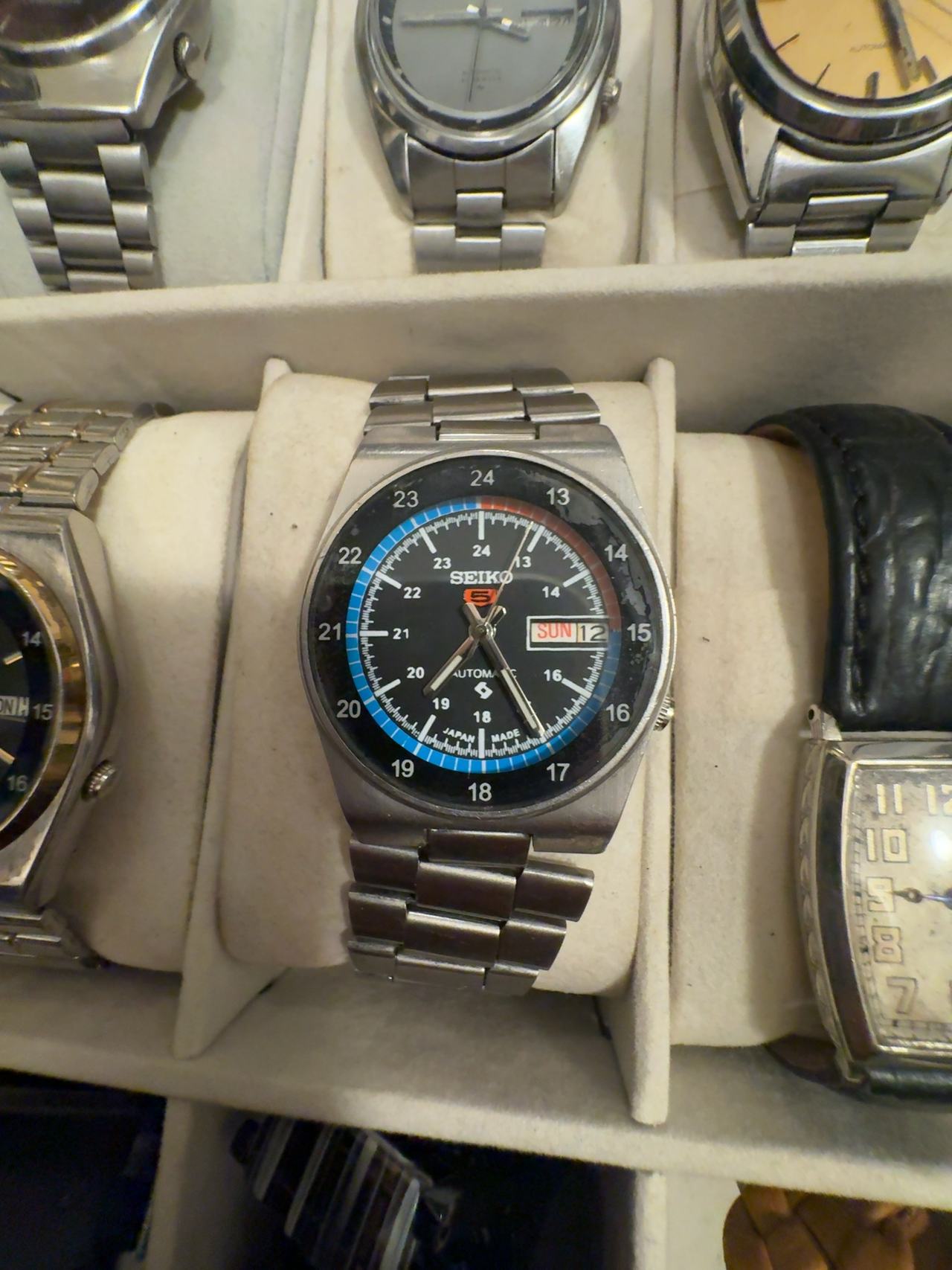 Seiko 5 Automatic Vintage Black Dial Watch