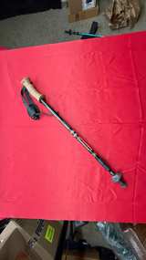 LIKE NEW Chinook Anti-Shock Trekking Pole - Image 5