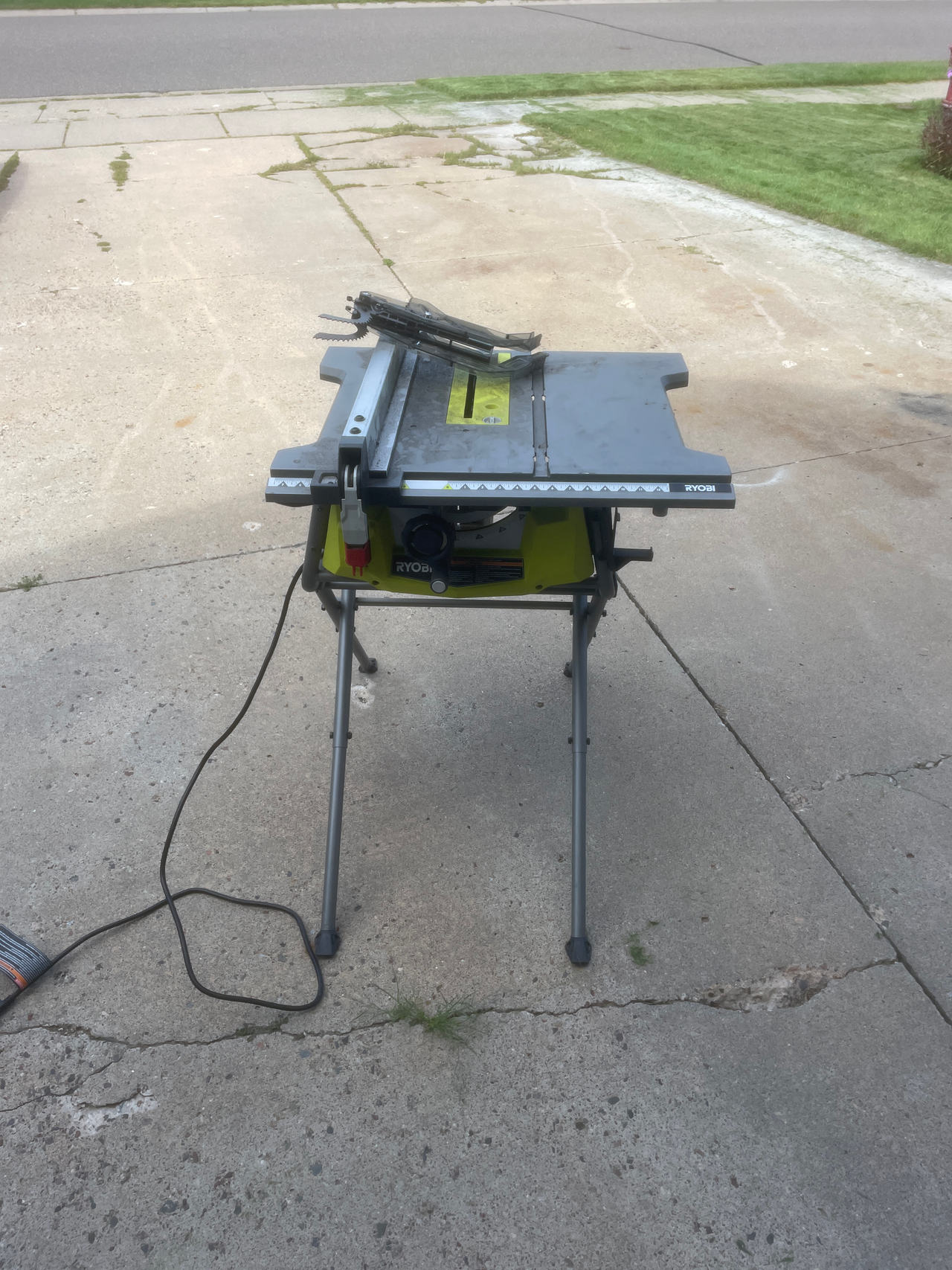 Ryobi Table Saw