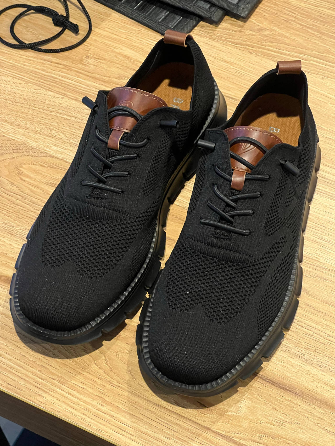 Men's Knit Sneakers