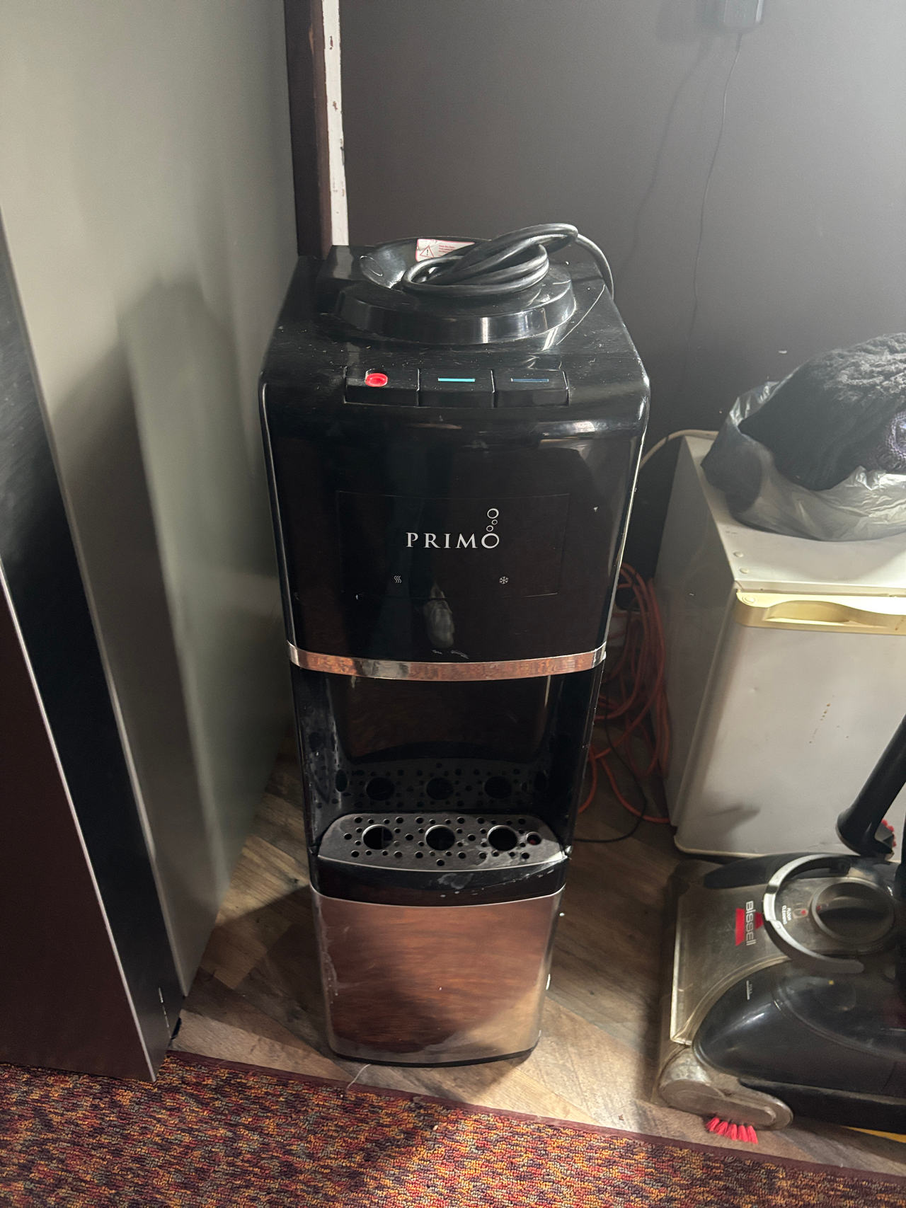 Primo Top Loading Water Dispenser
Will be cleaned thoroughly