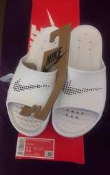 Nike Victori One Shower Slide White/Black - Image 3