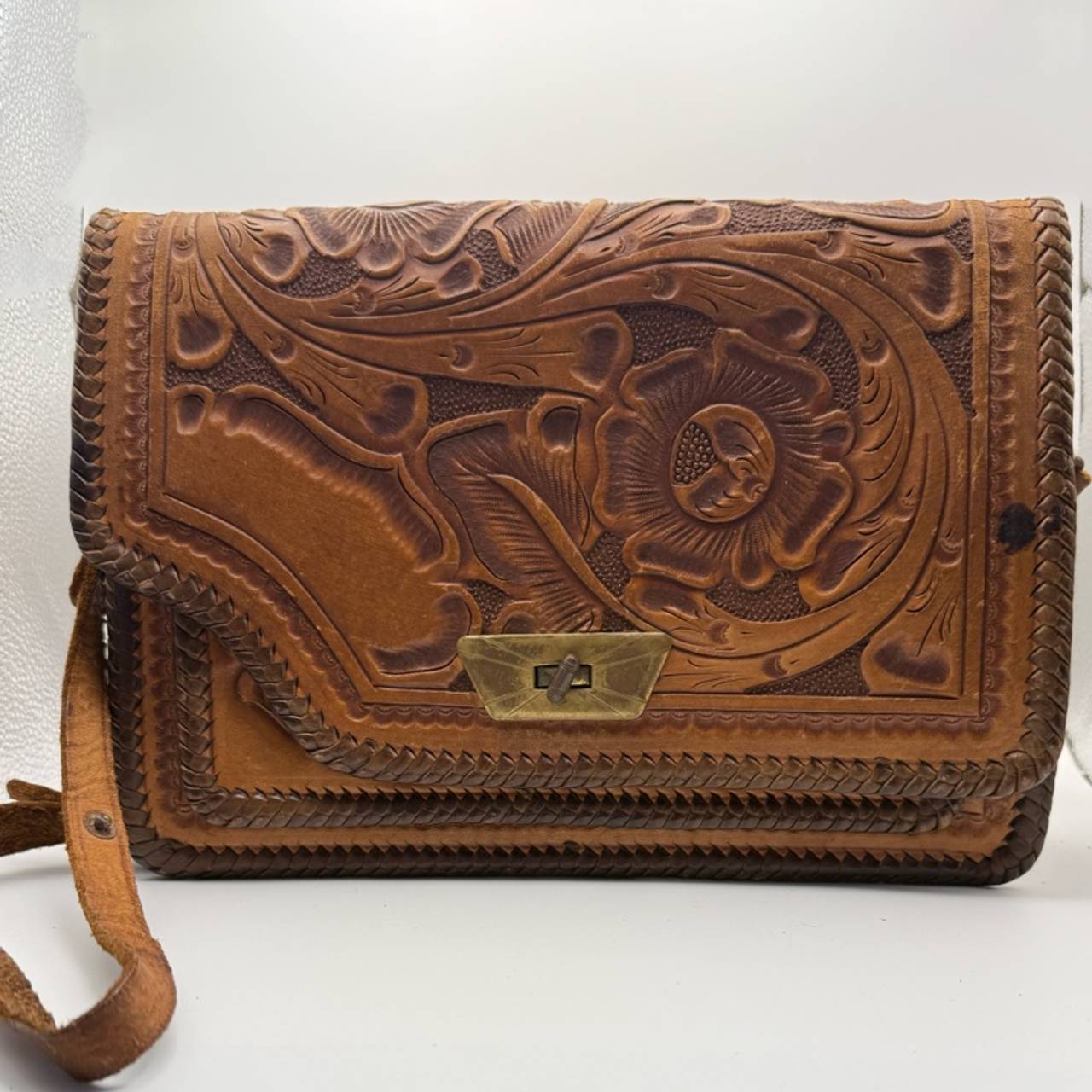 Gaitan Vintage Hand-Tooled Mexican Leather Handbag