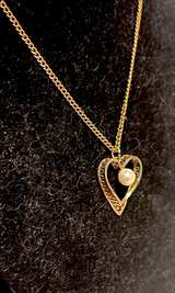Vintage Gold Tone Heart Pendant With Faux Pearl on 15 Inch Gold Tone Chain - Image 1