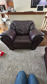 Bordeaux Leather Chair with Ottoman - Image 5