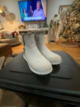 London Fog Whiteout Women's Winter Boots size 6.5M - Image 1