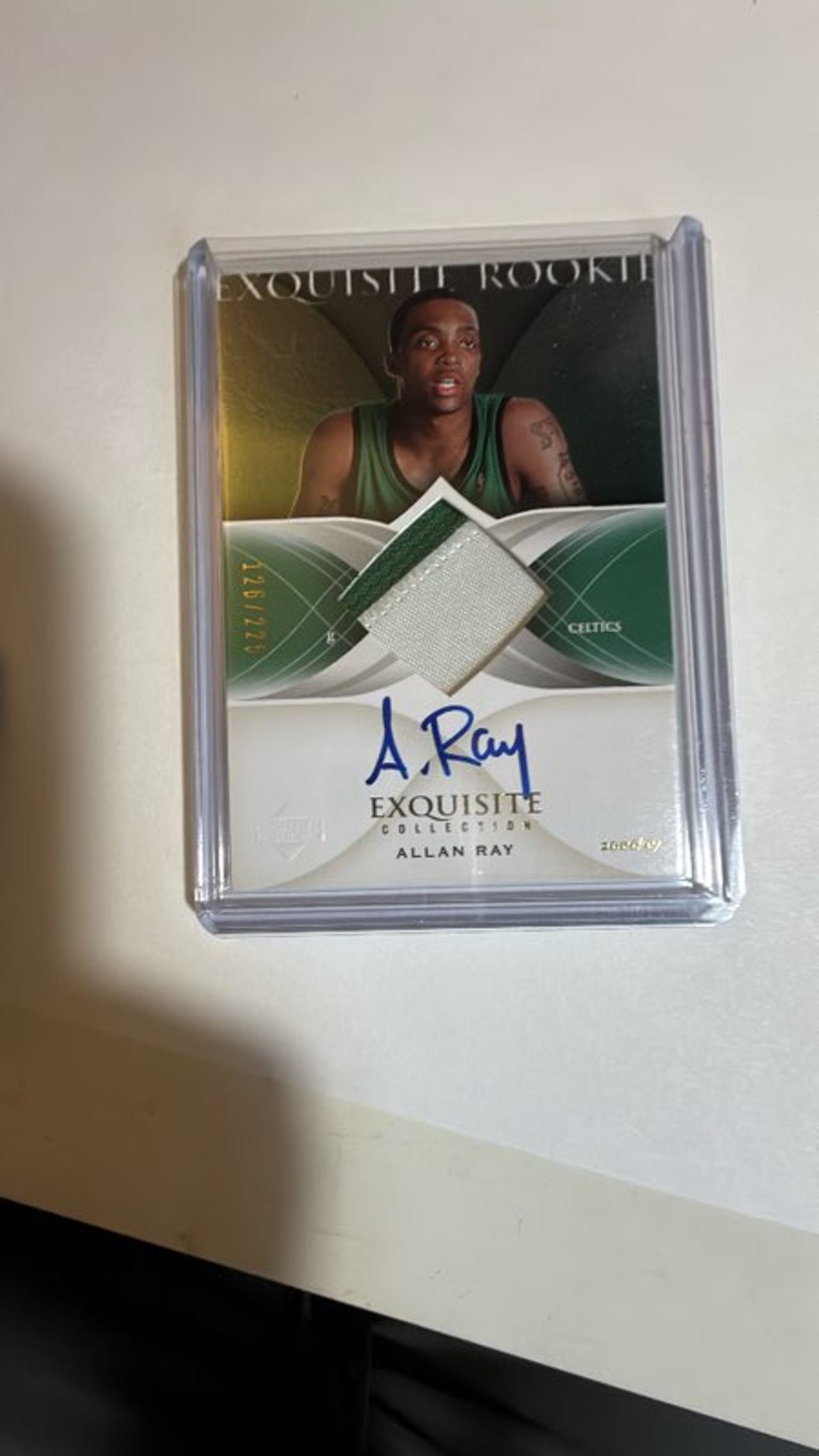 Exquisite Collection Basketball Card
