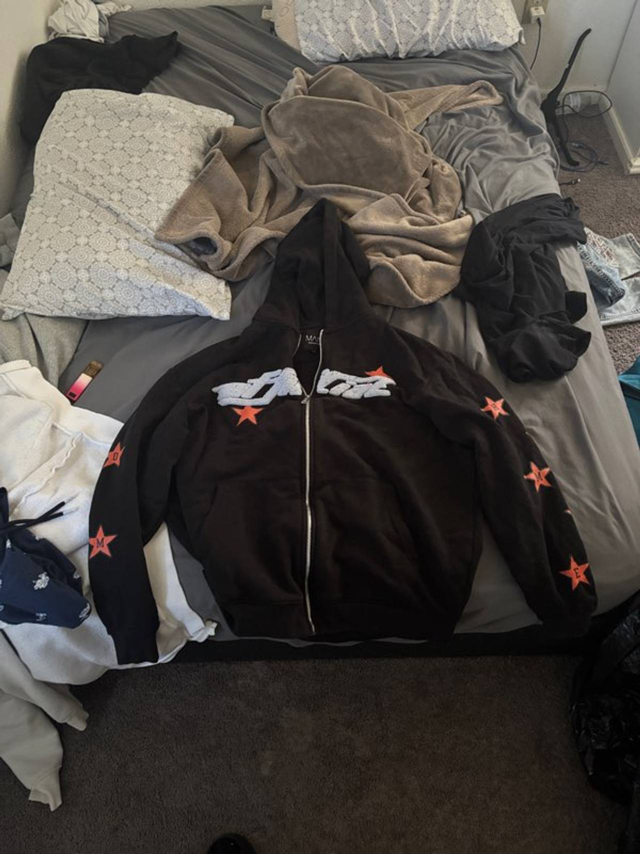 MNML Star Zip Up Hoodie