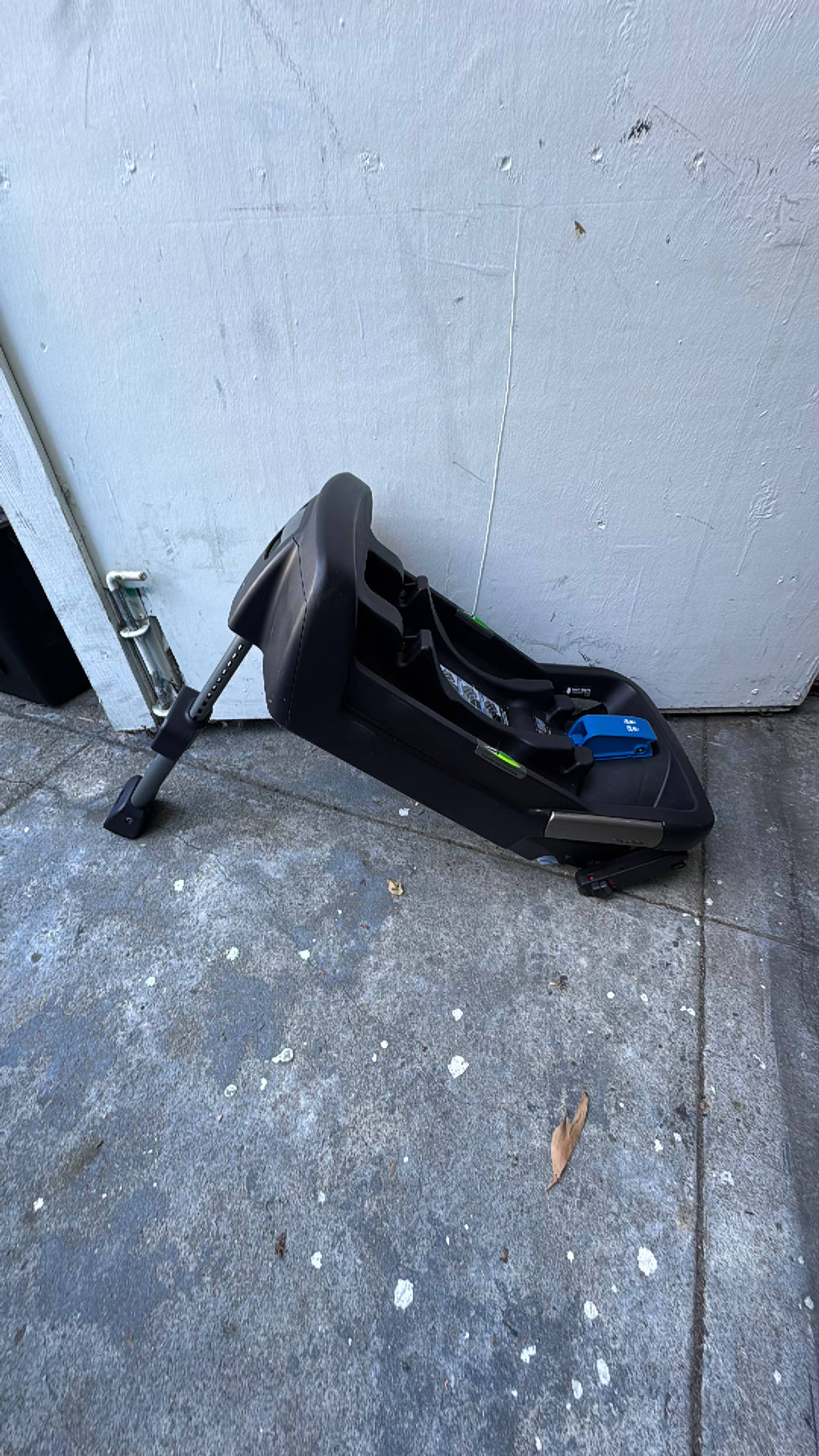 Nuna PIPA Series Car Seat Base with leg