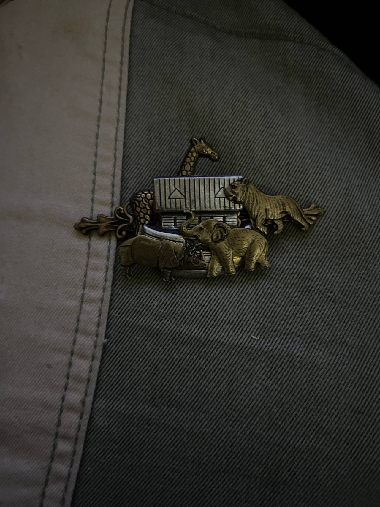 JJ Jonette Jewelry Noah's Ark Brooch