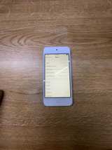 Apple iPod Touch 6th Gen 32GB Silver - Image 1